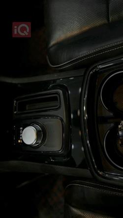 کرایسلەر 300